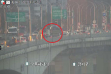 [속보] 화곡로 가양대교 북단→남단 교통 사고