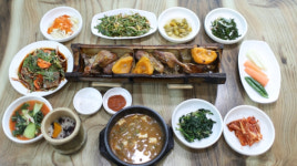 동네한바퀴 김해 대통오리구이·연탄불 장어구이