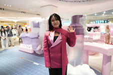 아로셀 팝업스토어 찾은 랄랄, 밝은 미소로 현장 물들여 [포토]