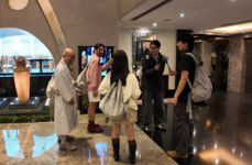 법륜 스님과 손님 노홍철, 인도 콜카타 여행
