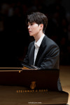 ‘포핸즈’ 송강, 17세→27세 성장 담았다