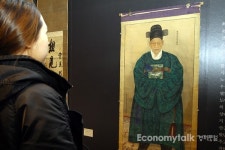 [e-포토] 美 LA서 돌아온 면암 최익현 초상 경매에 나와
