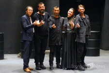 [문화 톡톡] 서울연극폭탄 초청 동유럽 루마니아 극단의 연극 오셀로 ..한국 관객 매료