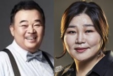 이근희 어깨에 날개 달아준 고수희 소식에 온라인 초토화, 폭염 한꺼번에 날렸던 최강 러브라인...실물이 더 예뻐