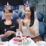 '동갑 나이' 현빈 손예진, 美 여행 중?…  