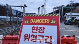 [현장] 안성교량 사고 현장, 불안한 구조물