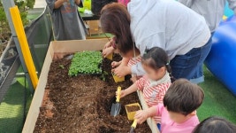  이랜드리테일 NC강서점, 반려식물 분양소 팝업스토어 오픈