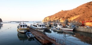 어민 없는 포구