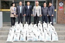계양구 복지시설에 천일염 115포 배부