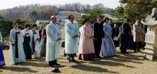 한문학 거봉 백운 선생께 그윽한 차 한잔 올립니다