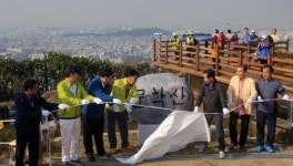 인천 문학산 정상 50년만에 밟다