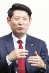 [포토 경기의정에세이] 도의원 솔직담화 - 김동규 의원