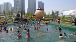 해 뜨면 활기 해 지면 낭만…두 얼굴의 매력 청라국제도시