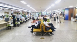 안양시, 시청 민원실 내부 인테리어 새롭게 바꿔