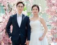 △김학도(인천 혜광학교 과장)·최옥순씨의 장남 민기군과 황적재·박희정씨의 장녀 선영양