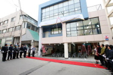 인천 모래내시장 고객쉼터·공동배송센터 준공