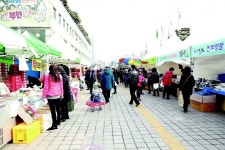 직거래장터 일부 전통시장보다 비싸