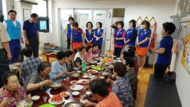 안산시 원곡2동 바르게살기위원회 어르신 삼계탕 대접