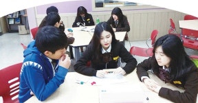 성남 늘푸른高 상호간 토론수업 폭넓은 사고 소통