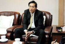 연임으로 업무 마무리 하고파 … 글로벌마케팅센터 유치 매진