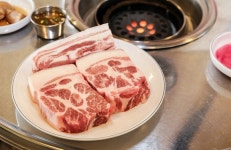 맛집 여행, 제주 중문관광단지 흑돼지 연탄구이 ‘먹음직’