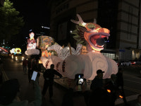 반짝반짝 … 도심 한복판 행복나눔 미추홀 연등축제