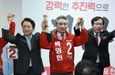 [6.13 지방선거] 남경필, 기초단체장 후보 사무소 행보