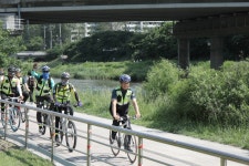 안양만안경찰서, 안양천에서 자전거 순찰활동
