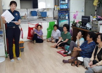 중부경찰서, 경로당·복지관 찾아 노인학대예방 홍보