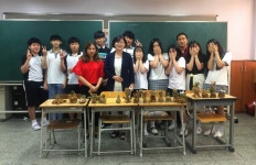 포천 동남중, 친구와 어깨동무하며,친환경 체험활동