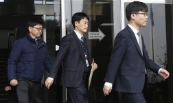 이 지사  압수수색 한달 새 두번 … 술렁이는 도청