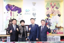 경기중기청, 대원옥.금화상회 백년가게 현판식
