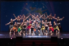 청춘, 세계를 품다...인천 공연 성황