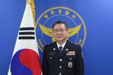 [내 생각엔] 인권,  배려와 존중으로 가는 길