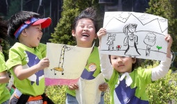 [미래꿈 그림그리기대회] 해맑은 어린이들 '밝은 미래' 그리다