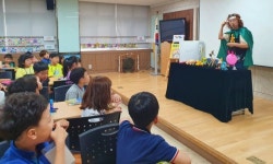 안양덕현초, 작가 초청 독서행사 개최