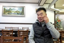 윤용해 광주 경안동 4통장, 옛날부터 어려운 이웃 보면 그냥 못 지나갔죠