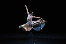 제29회 인천무용제…인천 대표 무용수들의 우아한 몸짓