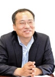 [항동에서] 인천, 공항·항만에 얽매여선 미래가 없다