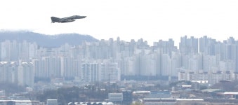 [군공항 이전, 수원·화성 주민에게 묻는다] 1. 3년째 기약 없는 군공항 갈등