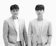 포맨 출신 신용재·김원주, 듀오 '2F(이프)'로 새롭게 활동