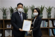 홍정민 국회의원, 일산 화상·경륜경정장 폐쇄 요청