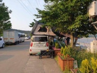 몰려드는 캠핑족 몸살앓는 섬마을
