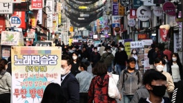 [거리두기 1단계 완화 첫날] 44일만에 영업 … 안도-걱정 교차