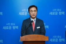 정장선 평택시장 명실상부한 국제도시 만들려 고덕신도시 개발계획 손본다
