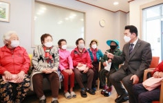 백군기 용인시장, 고매보건진료소 마음자리 카페 방문