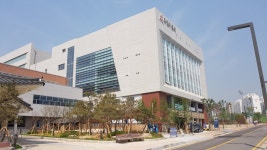 다원이음터도서관 화성인재육성재단 수탁