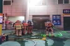 인천 남동구 간석동 주유소 건물 화재…40대 직원 숨진 채 발견