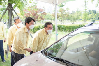 김부겸 국무총리, 인천 서구 예방접종센터선별검사소생활치료센터 방문
