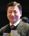 최재식 LG공조기특판산업 대표시행정동우회 경로당에 TV 기증